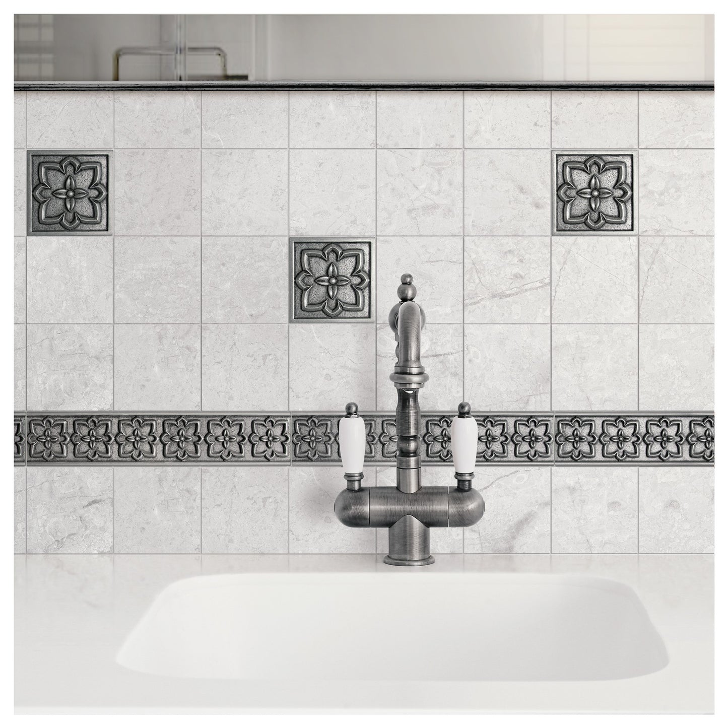 (Pack of 4)Crown Metal Nickel 9.5cm. x 9.5cm. Decorative Tile